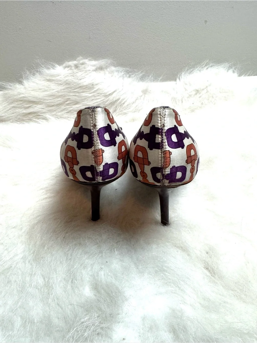 Gucci Vintage Satin Horsebit Crystal Open Toe Heels 8.5 - Picture 9 of 10